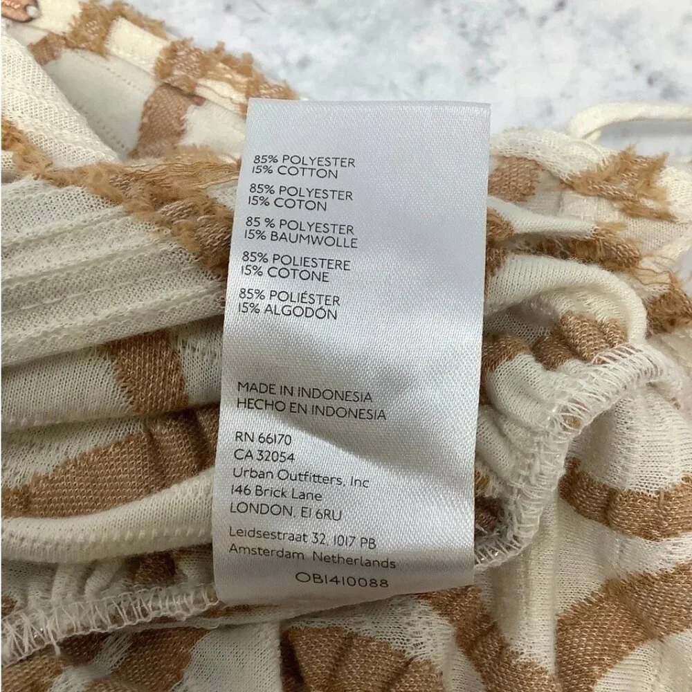 Free People Women's Large Ivory Sand Dunes Cropped Tank Top Ruched Side Size Lar - Picture 4 of 4